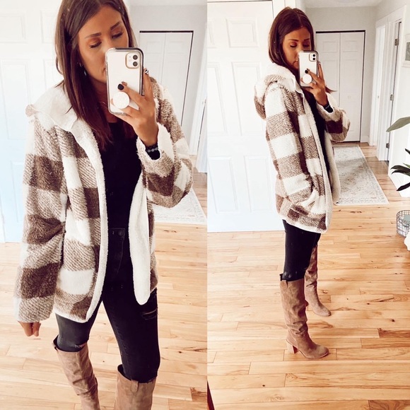 Pink Lily Jackets & Blazers - Pink Lily NEW Hooded Brown & Ivory Fuzzy Cardigan/Jacket